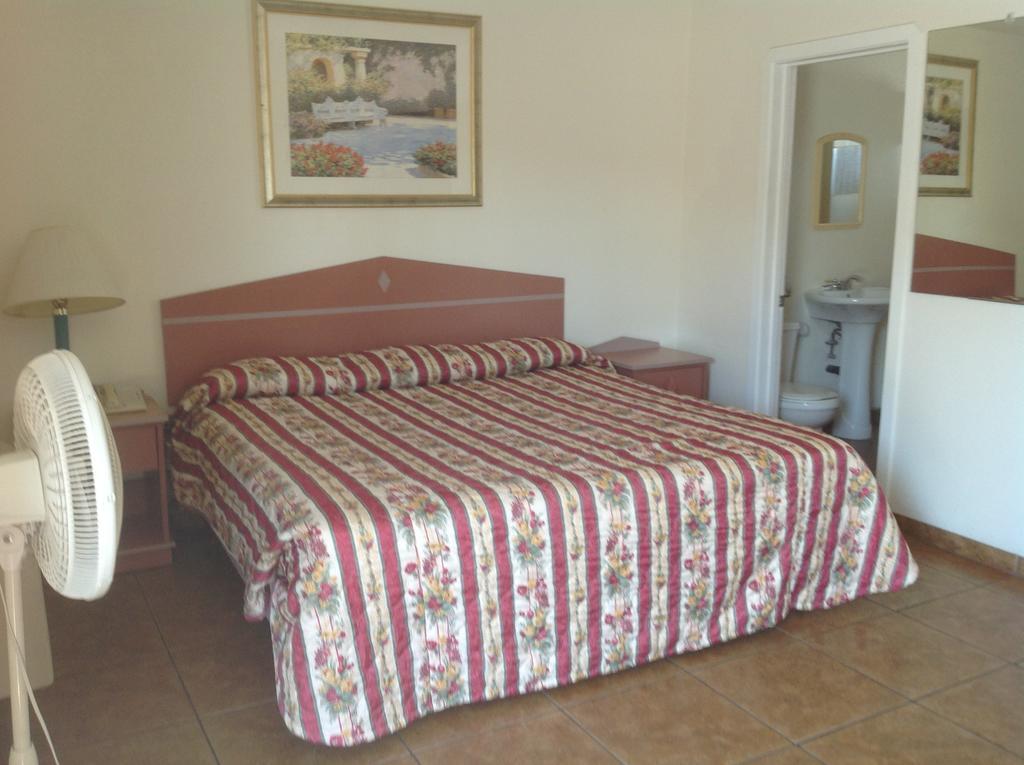 Redwood Motel Chandler Quarto foto